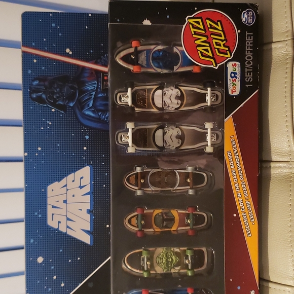 Santa Cruz Star Wars Tech Deck Set - Picture 5 of 5